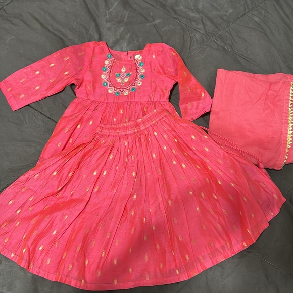 Ethnic Indian Infant Baby Girl Dress - Picture 3 of 4